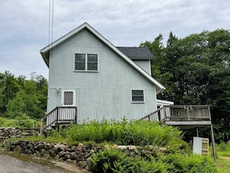 390 Stage Rd, West Nottingham, NH 03291