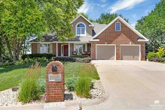 3825 Kates Ct, Manhattan, KS 66503