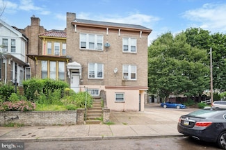 5351 Morse St, Philadelphia, PA 19131
