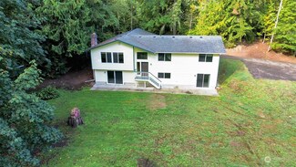 6335 SE Heather Ln, Port Orchard, WA 98366