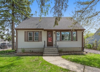 353 N Fairfield Ave, Lombard, IL 60148