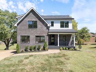 229 Cambridge Place, Franklin, TN 37067