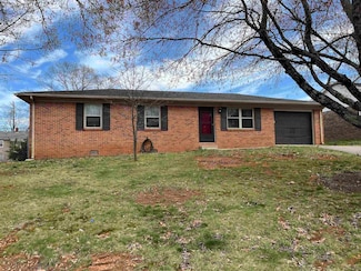 2718 Morgan St, Florence, AL 35630