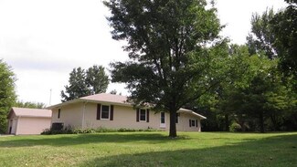 5123 N Galvin Rd, Sibley, MO 64088