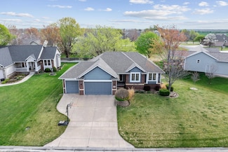 818 Streamside Ln, Clearwater, KS 67026