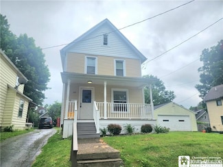 69 Royal Ave, Jamestown, NY 14701
