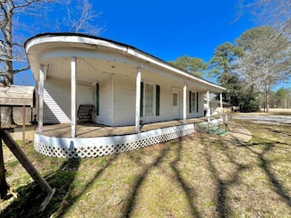 583 E Walnut St, Ripley, MS 38663