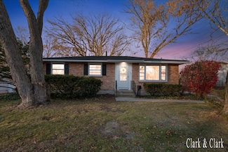 154 Homecrest Rd, Battle Creek, MI 49037