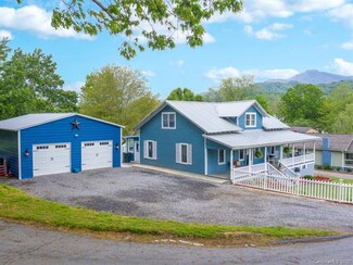 106 Bennett St, Burnsville, NC 28714