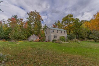331 Beans Corner Rd, New Sharon, ME 04955