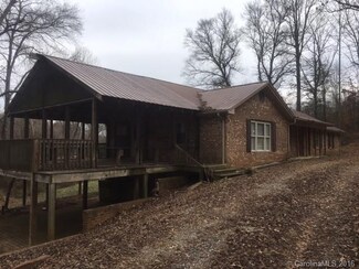 142 Pioneer Rd, Harmony, NC 28634