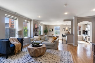 229 Ward Pkwy Unit 503A, Kansas City, MO 64112