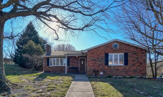 712 Lakeshore Dr, Villa Hills, KY 41017