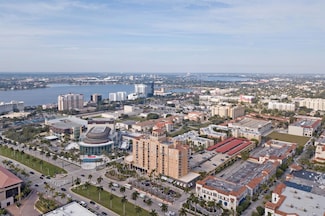 651 Okeechobee Blvd Unit 705, West Palm Beach, FL 33401