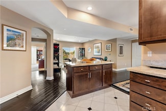 4424 Whitsett Ave Unit 312, Studio City, CA 91604