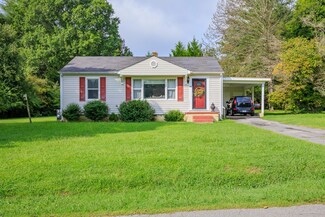 204 S Circle Dr, La Fayette, GA 30728