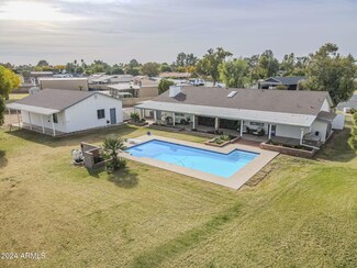 1433 N Honeysuckle Ln, Gilbert, AZ 85234