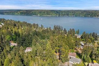 0 School St NE, Bremerton, WA 98311