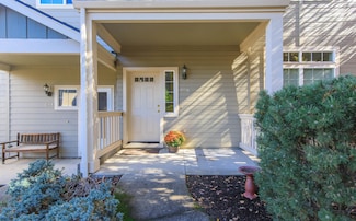 496 Starflower Ln, Ashland, OR 97520