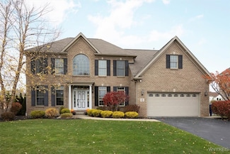 82 Arcadian Dr, Buffalo, NY 14228