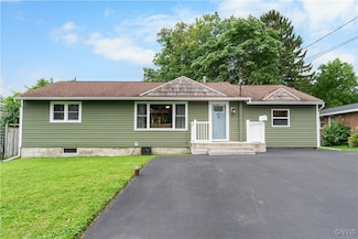 219 Glendale Ave, Liverpool, NY 13088
