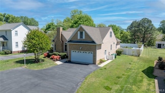 105 Chapman St, Ashland, VA 23005