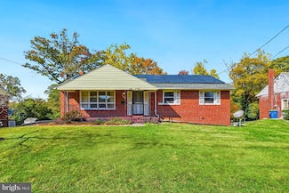 8306 Oglethorpe St, New Carrollton, MD 20784