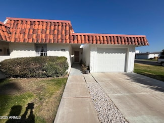 10602 W Deanne Dr Unit 17, Sun City, AZ 85351