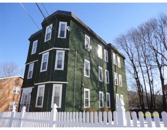 27 Huntoon St, Dorchester Center, MA 02124
