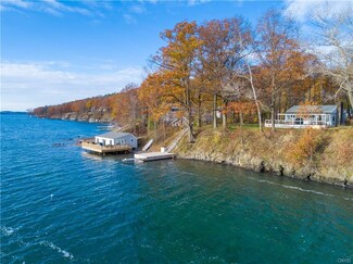 2292 Bockes Rd, Skaneateles, NY 13152