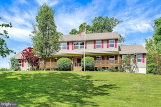 1055 Copenhaffer Rd, York, PA 17404