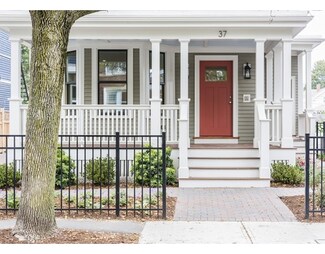 37 Day St Unit 2, Somerville, MA 02144