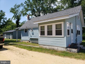 193 Main St, Heislerville, NJ 08324