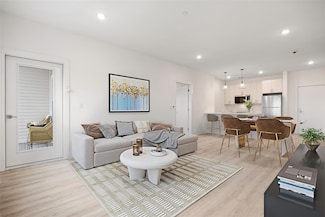 306 Bluestone Ct Unit 120, Maybrook, NY 12543