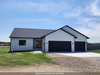 55082 Winchester Dr, Crofton, NE 68730