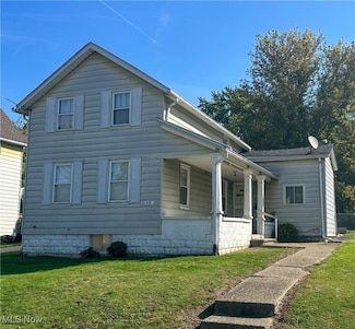 415 S Sycamore St, Ravenna, OH 44266