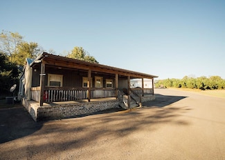 1295 Edwards Rd, Sardis, MS 38666