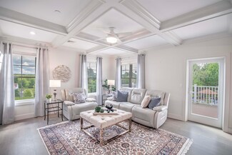10 Sally Sweets Way Unit PH202, Salem, NH 03079