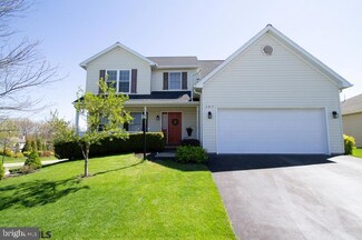 101 Whitepine Place, Port Matilda, PA 16870