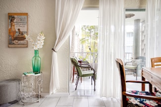 75-6016 Alii Dr Unit 216, Kailua Kona, HI 96740