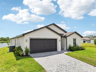 835 General D MacArthur Ave, Labelle, FL 33935