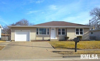 2716 N Sterling Ave, Peoria, IL 61604