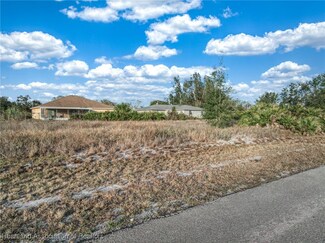 2622 W Newton Rd, Avon Park, FL 33825