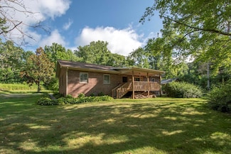 496 Jackie Cove Rd, Hayesville, NC 28904