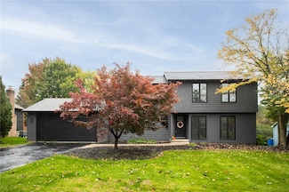 64 Misty Pine Rd, Fairport, NY 14450