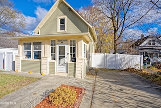 145 Berkshire Blvd, Albany, NY 12203