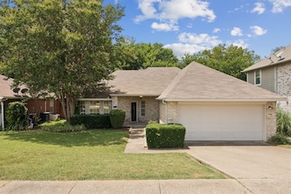 6213 Lennox Ln, Garland, TX 75043