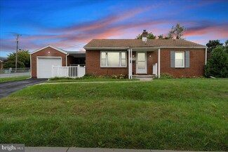 17531 Lincolnshire Rd, Hagerstown, MD 21740