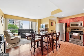 901 N Penn St Unit P407, Philadelphia, PA 19123