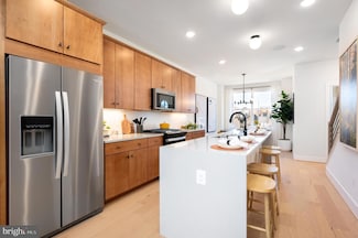 140 Shannon Ct, Fort Hunt, VA 22306